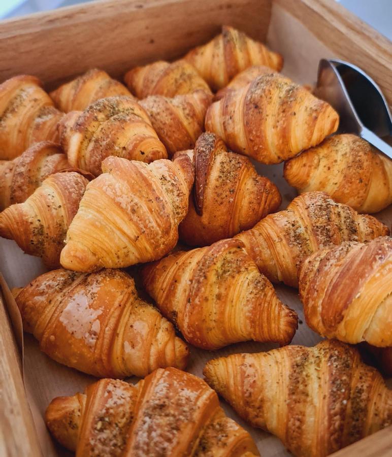 Royal M Al Aqah Beach Resort By Gewan Экстерьер фото Croissants