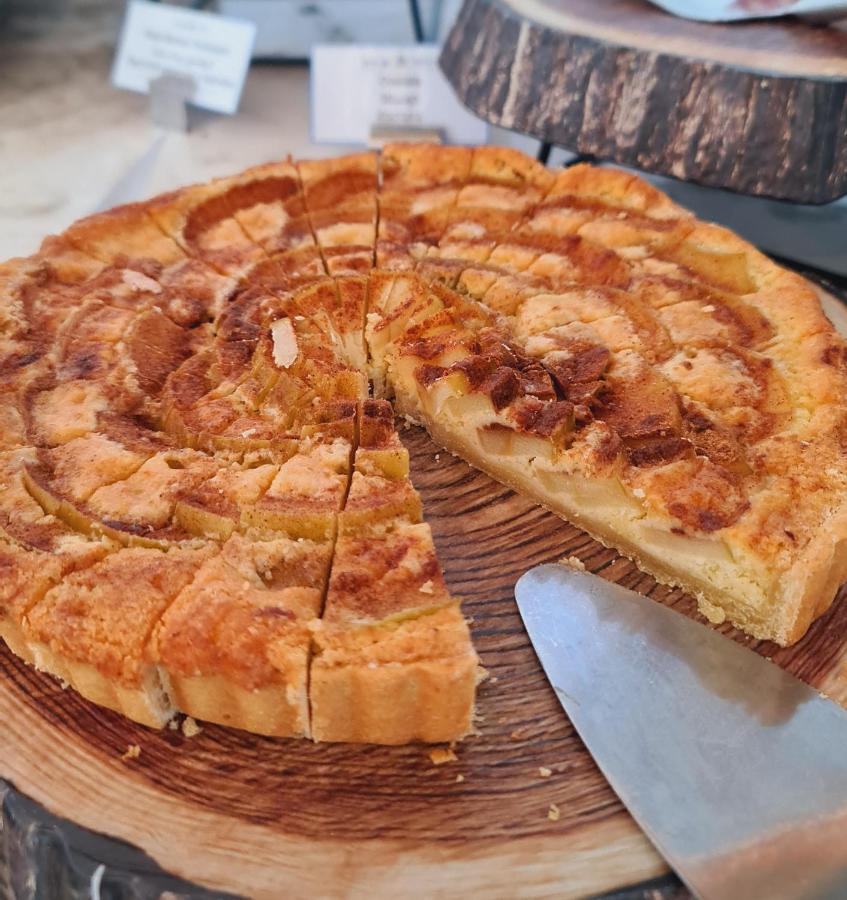 Royal M Al Aqah Beach Resort By Gewan Экстерьер фото A traditional Polish cheesecake