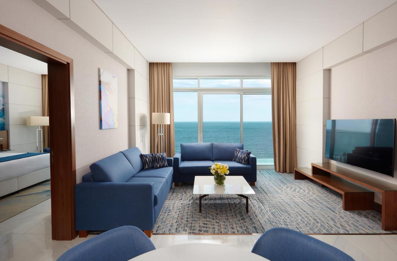 Royal M Al Aqah Beach Resort By Gewan Экстерьер фото A living room at the hotel