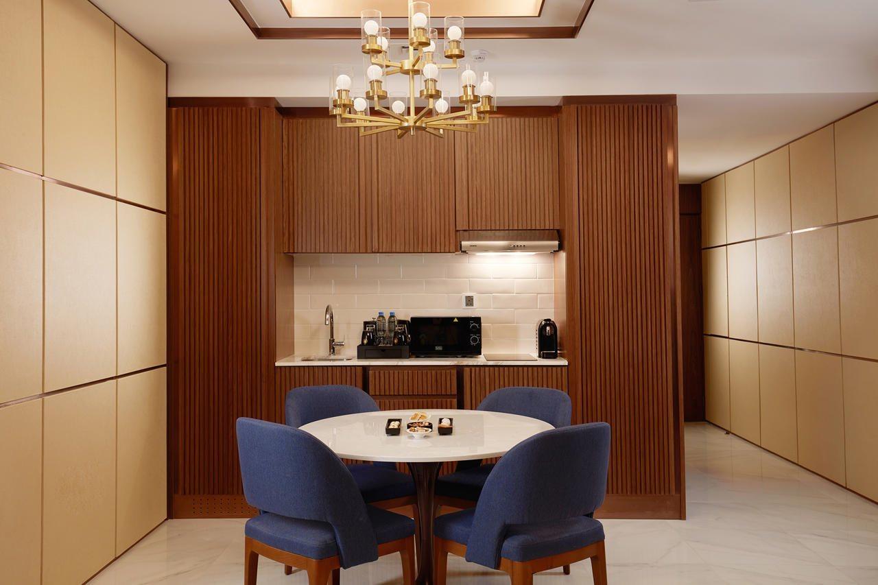 Royal M Al Aqah Beach Resort By Gewan Экстерьер фото A kitchen in a suite at The Ritz-Carlton, Tokyo