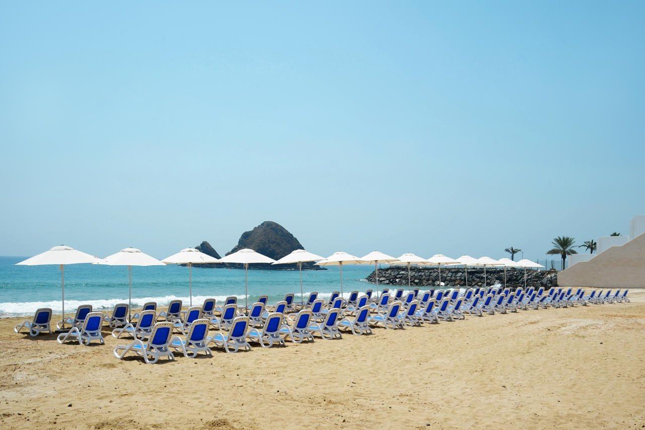Royal M Al Aqah Beach Resort By Gewan Экстерьер фото The beach at the Grand Hotel